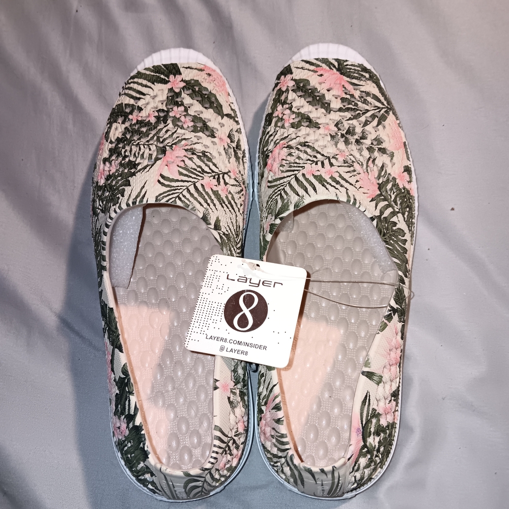 Layer 8 Floral Espadrilles - Green and Pink